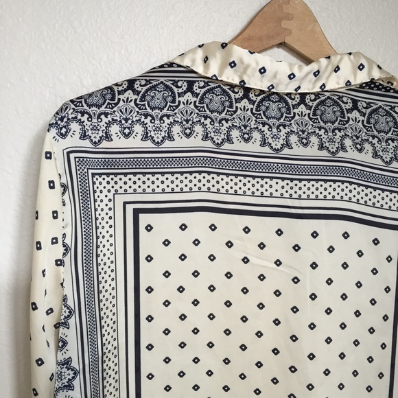 Forever 21 Tops - silky, button up blouse